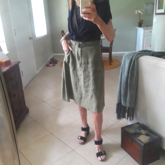 Artisan linen A-line skirt - Picture 9 of 11